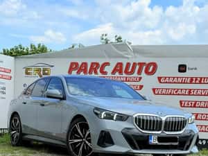 BMW 520d X-Drive Mild Hybrid Limuzine — miniatura 1