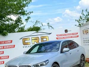 BMW 520d X-Drive Mild Hybrid Limuzine — miniatura 3