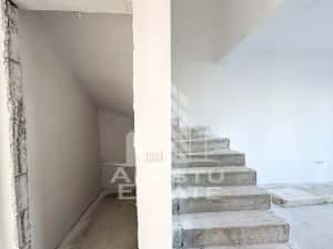 Duplex cu perete dublu si izolat 4 camere finisaje la alegere in Giroc — miniatura 9