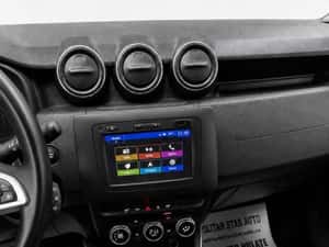 Dacia Duster Automată 109 HP Diesel — miniatura 2