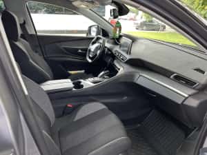 Peugeot 3008 - 1.6 Diesel - Automat — miniatura 6