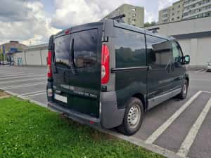 Opel Vivaro 2.5 CDI - Marfa - 2 Locuri - 146 CP — miniatura 5