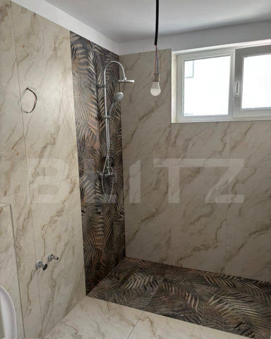 OFERTA-Apartament 3 camere 72 mp- bloc nou zona Lipovei- Loc de parcar — fotografie 1 din 5