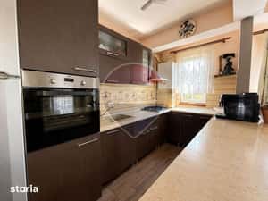 Apartament 2 camere cu 2 balcoane si parcare subterana, Str. Eroilor — miniatura 4