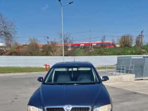Skoda Octavia 1.9 BXE 2008 — miniatura 5