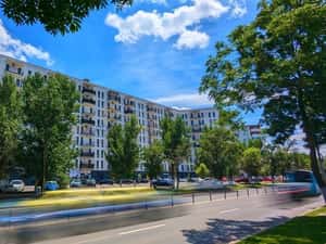 Apartament cu 2 camere de vanzare, imobil finalizat, Bd. Metalurgiei — miniatura 4