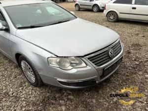 Grila bara fata centru 3C0853677 Volkswagen VW Passat B6 [2005 - 2010 — miniatura 5