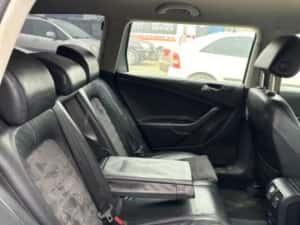 Grila bara fata centru 3C0853677 Volkswagen VW Passat B6 [2005 - 2010 — miniatura 7