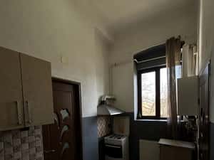 Apartament 2 camere de inchiriat zona centrala — miniatura 4