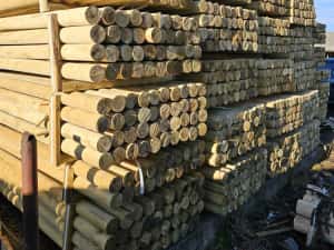 Stalpi rotunzi pentru gard din lemn tratat — miniatura 5