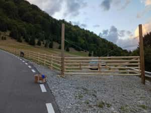 Stalpi rotunzi pentru gard din lemn tratat — miniatura 8