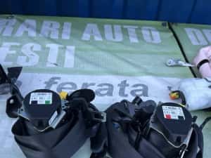 Centuri siguranță stânga , dreapta spate Ford Kuga 2021 — miniatura 8