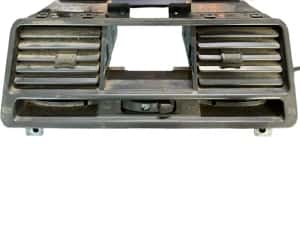 Grila De Ventilatie Bord Centrala Mitsubishi Pajero Mini H5_A 1994 - 2 — miniatura 3