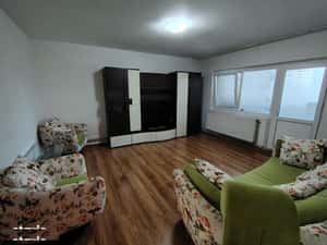 Grabeste-te!!! 2 Camere decomandate et. 1 - zona spitalul Judetean.