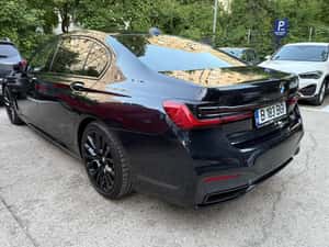 BMW 740 Berlină 2021, 127800 km, Diesel — miniatura 1