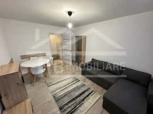 Apartament cu 2 camere, 40mp, Zona Semi-Central — miniatura 2