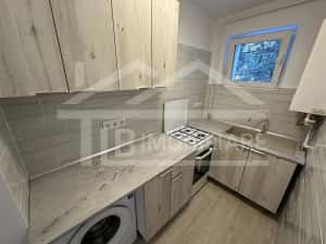 Apartament cu 2 camere, 40mp, Zona Semi-Central — miniatura 3