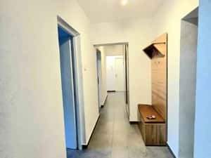Iancului / Sachelarie Visarion/ et 4 / decomandat / renovat/ — miniatura 5