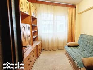 COMISION 0% Apartament 3 camere decomandate/2 bai/balcon/pivnita/Siret