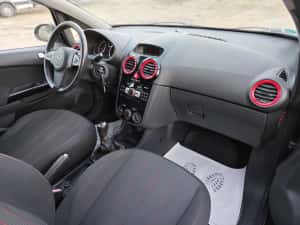 Opel Corsa D 2010 1.4i Benzină Euro 5 — miniatura 5
