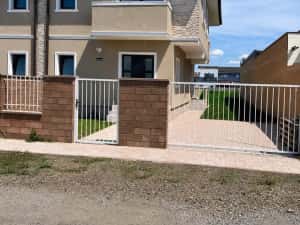 Duplex Modern P+E Moșnița Nouă | Locație Excelentă | Toate Utilitățile — miniatura 2