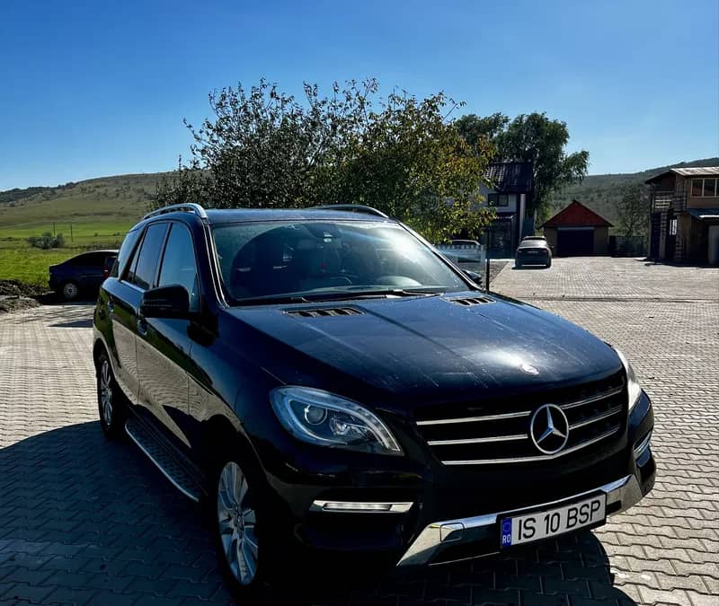 Mercedes ML 350D — fotografie 1 din 10
