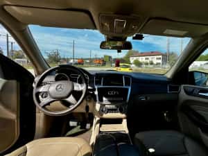 Mercedes ML 350D — miniatura 8
