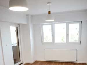Apartament 4 Camere Decomandat Centrala Proprie Totul Nou Zona Sagului Shopping City