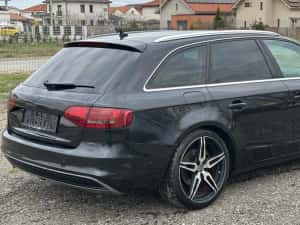 Audi A4 B8 S-Line 2.0 TDI Navi/Manual/Bi-xenon/transport gratuit — miniatura 4