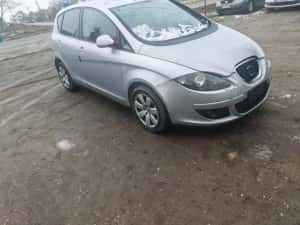 Seat Altea an 2010 , 1.6TDI , cod motor CAY — miniatura 6