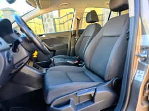 Vw Golf Plus 2013 benzina Euro5 dotat Stare Impecabila! — miniatura 6