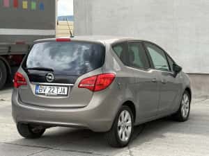 OPEL Meriva ~ 2011 ~ EURO 5 ~ 1.3CDTI 90CP ~ 195.000 KM REALI ~ Acte la zi ~ Unic Propietar ~ AC Functional ~ Stare OK ~ Anvelope ca noi ~ — miniatura 10