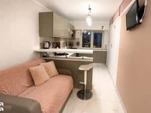 2 Camere | Nerva Traian | Balcon Inchis | AC | Dog Friendly — miniatura 3