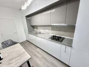 Premium 2 Camere Exigent Plaza Residence 65 Mp Lujerului — miniatura 1