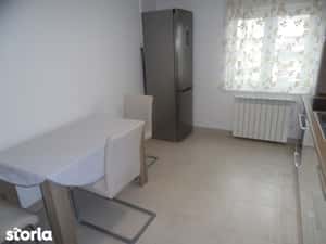 Inchiriez apartament 2 camere decomandat,Deva, Casa de Pensii, etaj 7 — miniatura 4