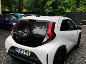 Toyota Aygo X 2022, 1.0 benzina+gpl , km 129015 detalii pe autoavariat-ro — miniatura 3