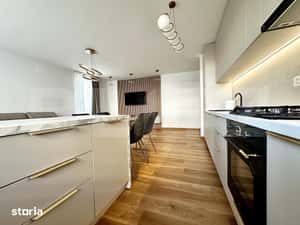 APARTAMENT DE VIS IN URBAN PLAZA – 2 CAMERE DECOMANDAT, FINISAJE PRE — miniatura 5