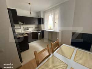 Apartament cu 2 camere decomandat, spatios si luminos in Tatarasi — miniatura 2