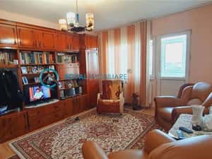 Vanzare apartament 2 camere zona Vest — miniatura 3