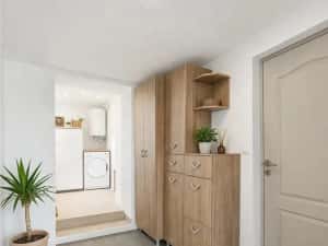 Casa renovata, + 1.000mp teren, areal linistit, Remetea, Targu Mures — miniatura 2