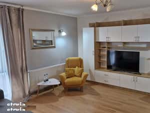 Inchiriez apartament 2 camere in Brasov ultra central — miniatura 2