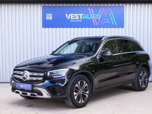 Mercedes-Benz GLC 200 Automată 197 HP Benzină