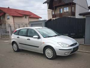 Ford Focus 1,6 benzina , pret fix — miniatura 1