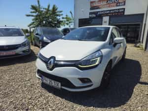 Renault Clio 1.5dci Euro6 Xenon Led R Link — miniatura 9