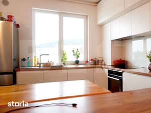 Apartament 3 camere 76mp utili, terasa 74mp, 2bai, parcare, Sub Cetate — miniatura 5