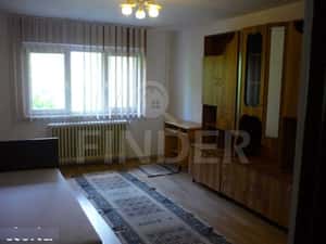 Apartament 2 camere , etajul 1, zona Intre Lacuri