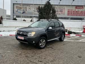 Dacia Duster 4x4 2016 1.5dci Distribuție  nouă  Navigație Clima l — miniatura 2