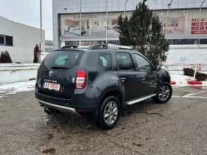 Dacia Duster 4x4 2016 1.5dci Distribuție  nouă  Navigație Clima l — miniatura 3
