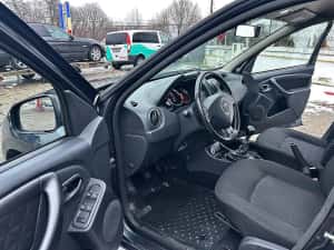 Dacia Duster 4x4 2016 1.5dci Distribuție  nouă  Navigație Clima l — miniatura 7