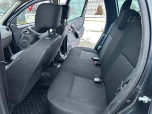 Dacia Duster 4x4 2016 1.5dci Distribuție  nouă  Navigație Clima l — miniatura 8